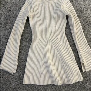 H&M Cream Ribbed Knit Top